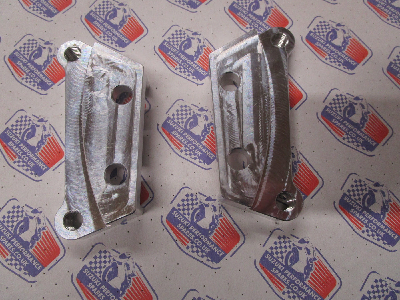 GSXR600/750 SRAD Brembo Caliper Adaptors