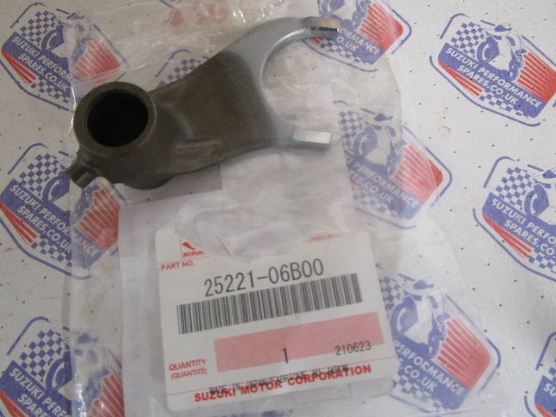 GSXR1100 No.2 Shift Fork  - 25221-06B00