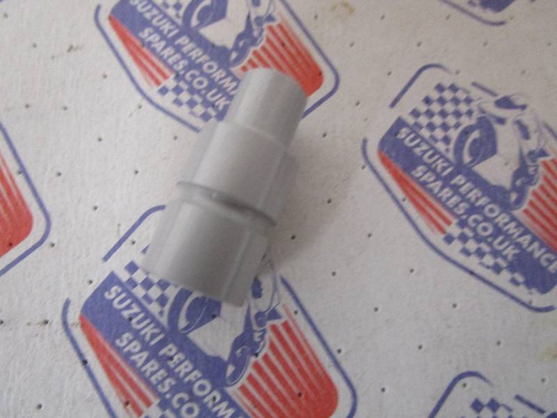 Suzuki GSX1100 81-83 Oil Cooler Adaptor Divert Bung - Earl's Oil cooler Block Off bung