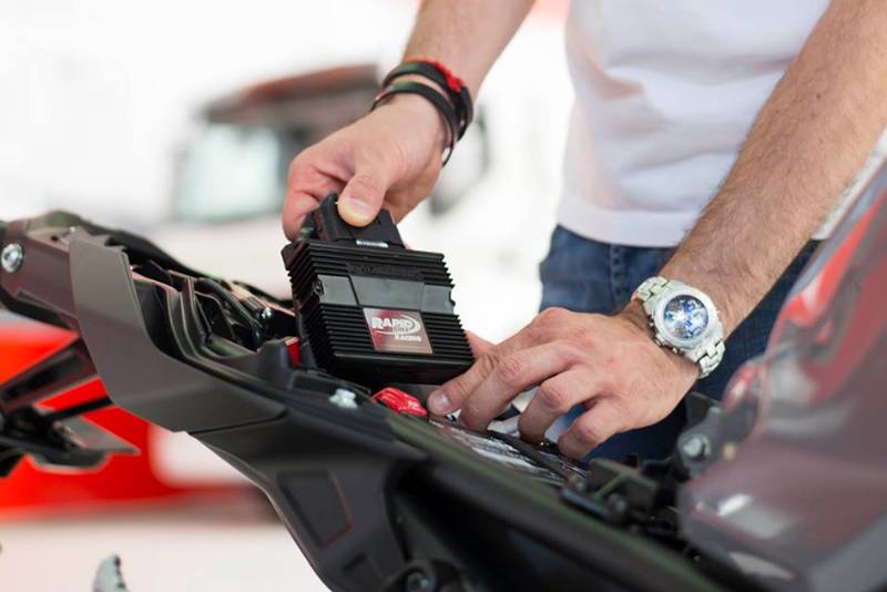 DUCATI 1299 Panigale	2015-2019 Rapid Bike RACING - Plug & Play Control Module DIMSPORT