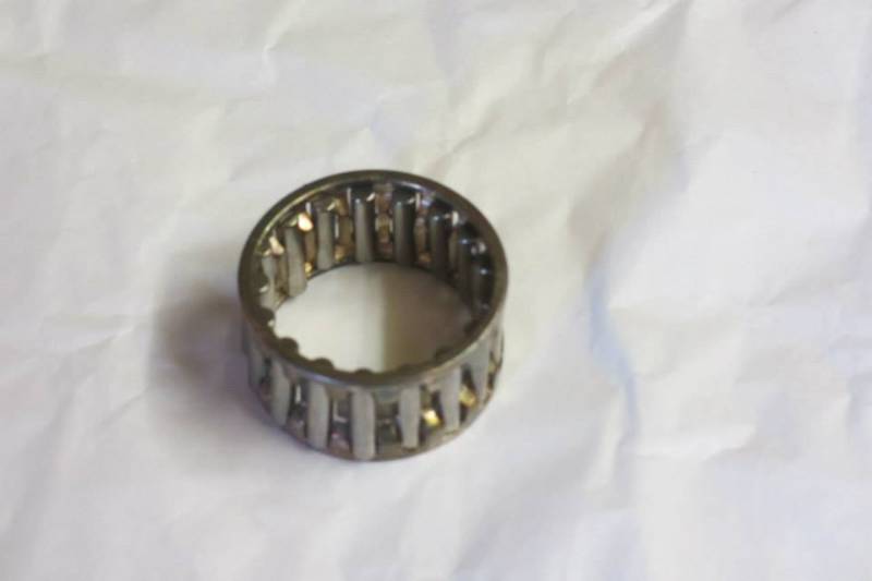 Suzuki GSX1100 Big End bearing. - Genuine GSX1100 big end