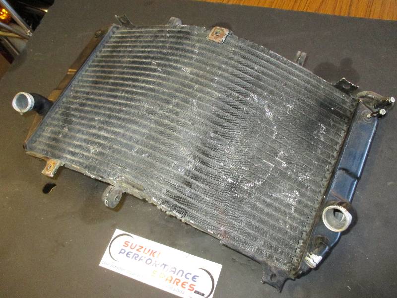 Suzuki GSXR600 GSXR750 Radiator - 96 to 2000 SRAD