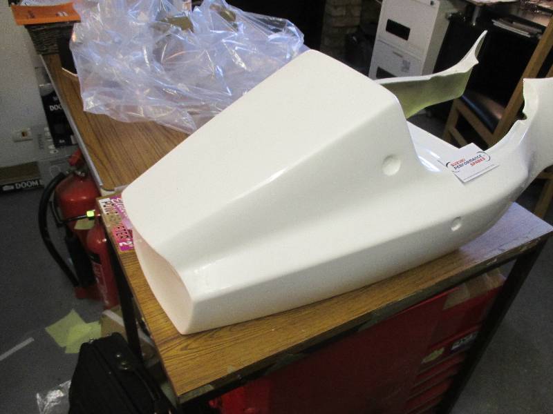 Suzuki GSXR400 GK76 Race Seat Unit - GRP White Race Seat Unit