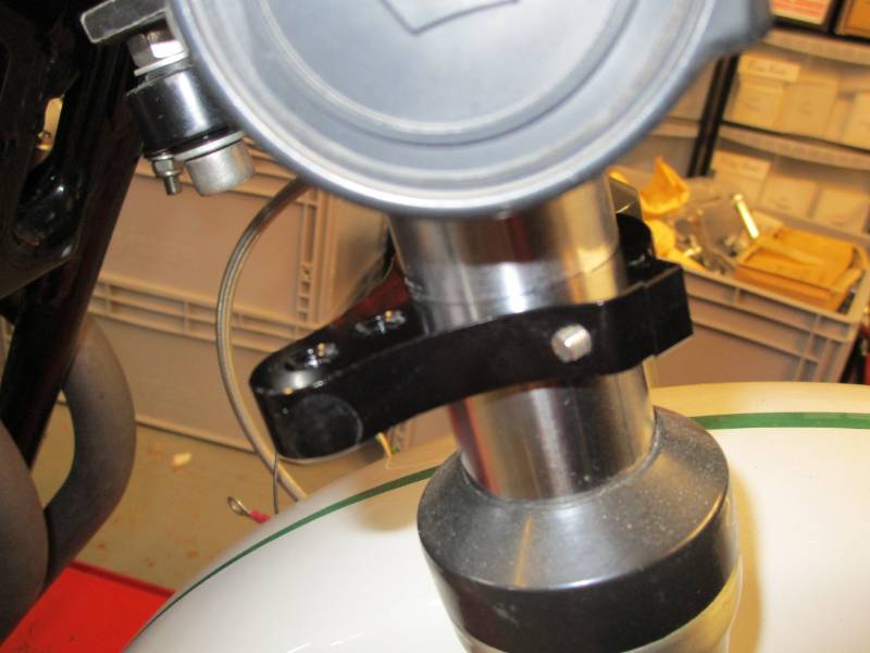 SPS 37mm Steering Damper Clamp - 37mm Fork Clamp