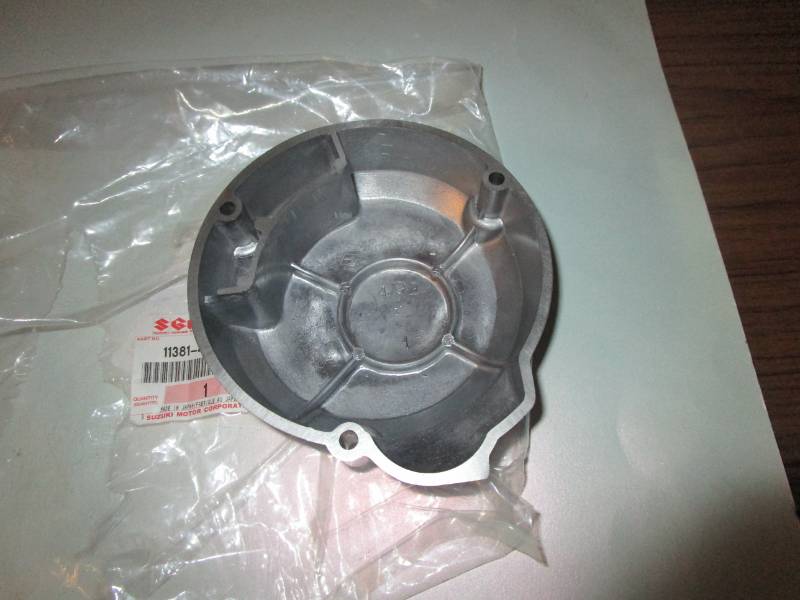 Suzuki GSX1100 80-83 Ignition Cover.11381-49202 - Genuine Ignition Cover