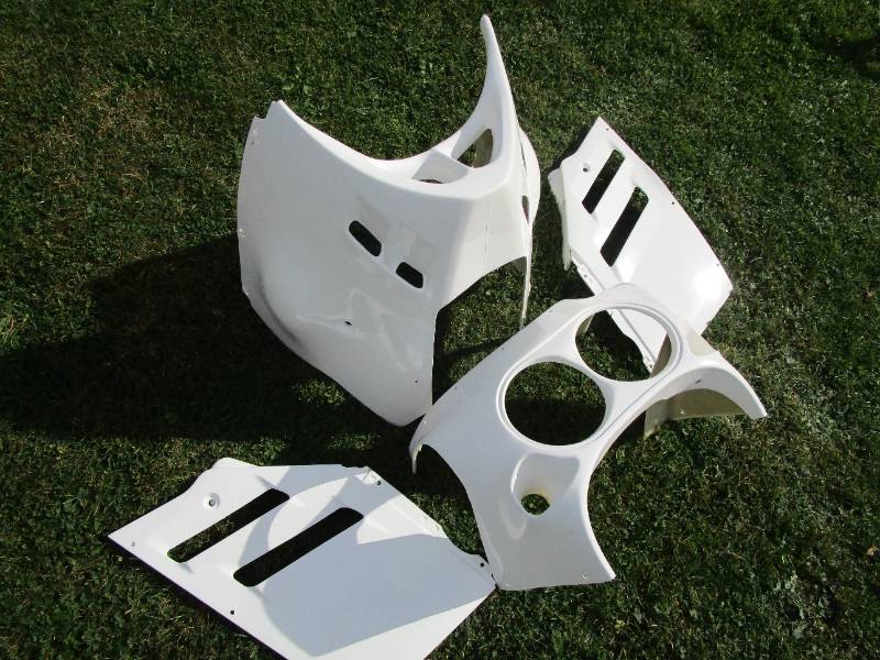 Suzuki GSX-R750 J-K 1988-89 Full Fairing Kit - GSX-R750 J-K 1988-89