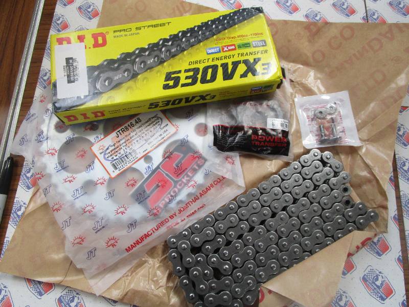 Suzuki GSXR1100 89-92 530 DID Chain & sprocket Kit - 530 Conversion. Kit. DID 530VX3