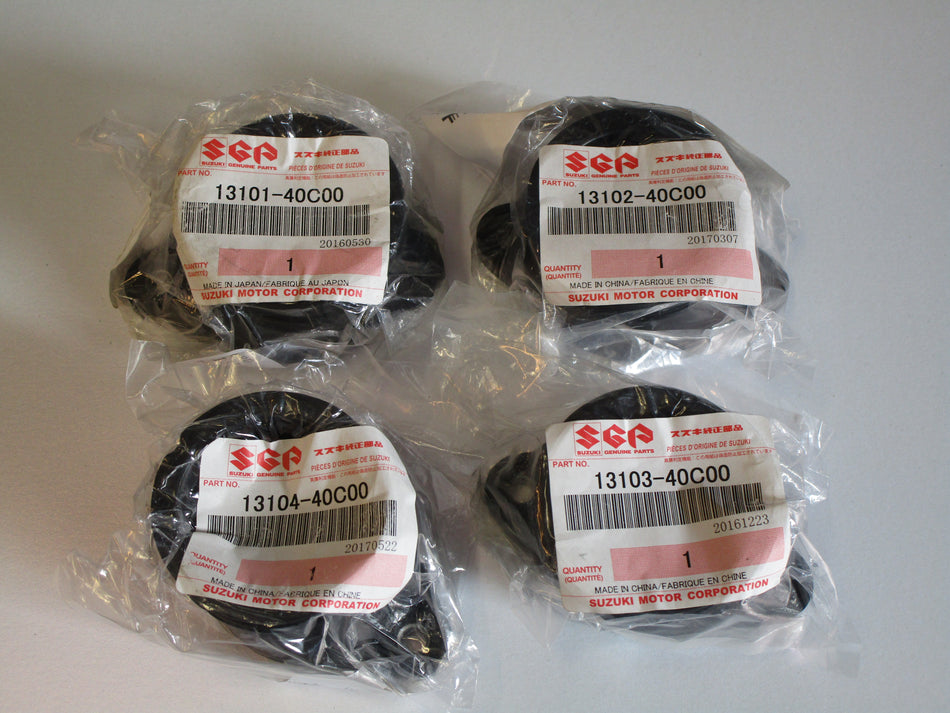 Suzuki GSXR1100 K-L Inlet Rubbers, Set 4 - Genuine inlet Rubber GSXR1100 89/90 Set 4